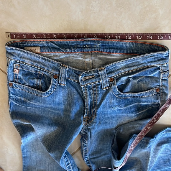 Pair of Big Star jeans. Size 29 with 33 1/2 inch inseam - Picture 7 of 8